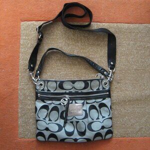 Authentic COACH Poppy Moonlight Crossbody Signature Bag, Black Gray #17047